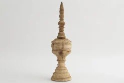 Corby, Kegel, Hout, L