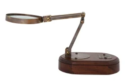 Derick, Vergrootglas, Te Voet