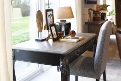 Foubert, Bureau, Hout