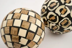 Halsey, Decobal
