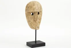 Lilli, Masker, Te Voet