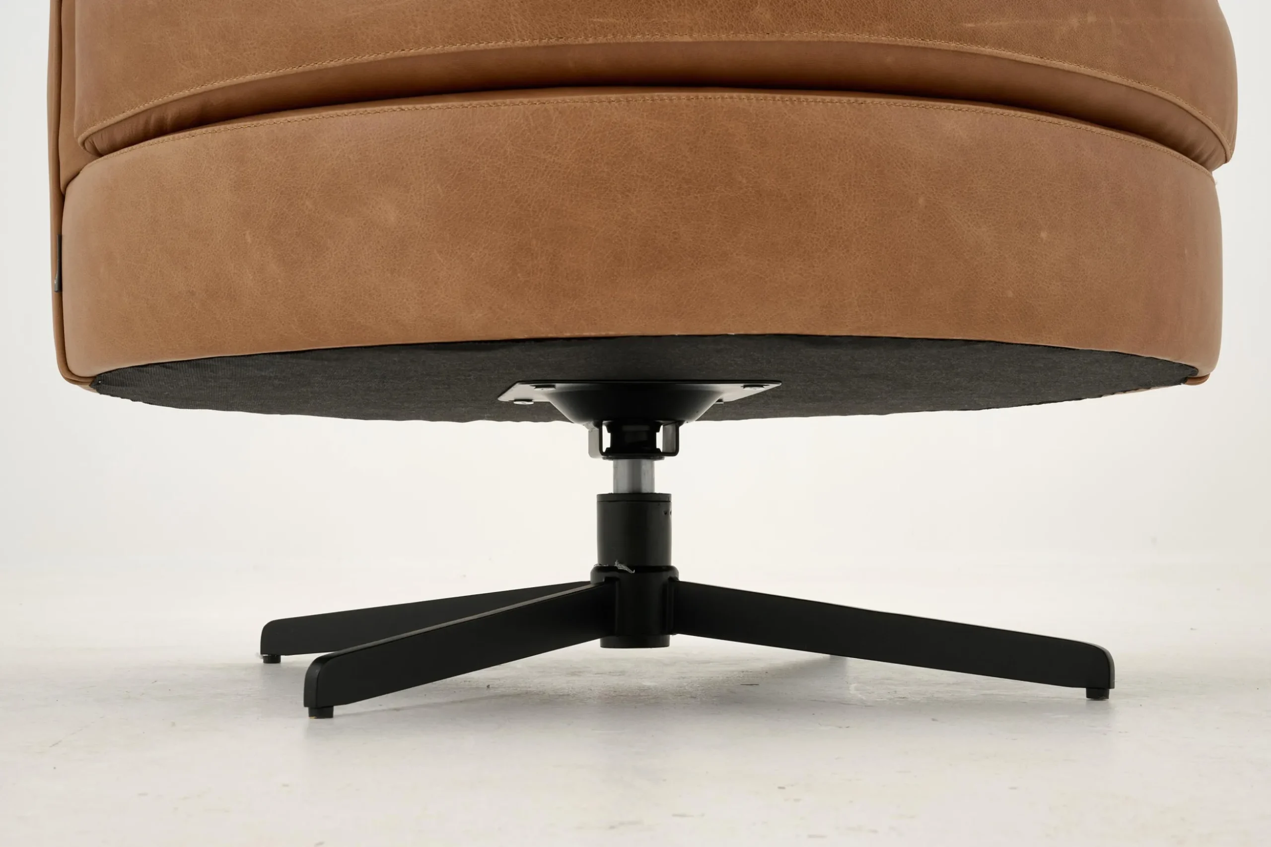 Marchetti, Fauteuil, Leer Cognoac, Draaibaar