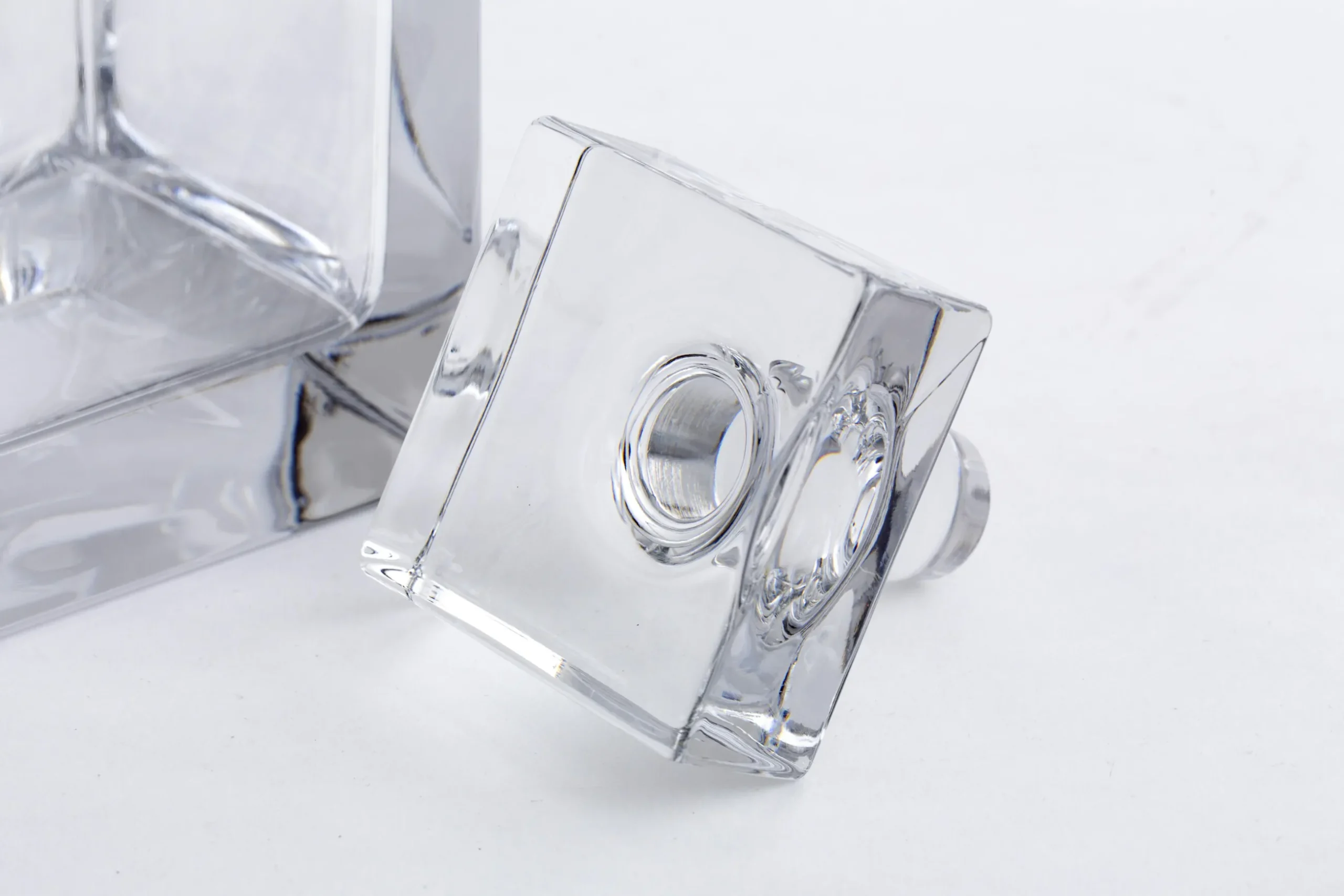 Mariska, Karaf, Glas