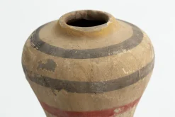 Okada, Vaas, Terracotta