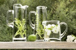 Ruth, Kan, Mondgeblazen Glas