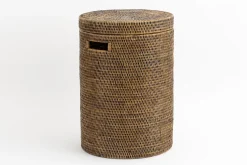 Togo, Linnenmand, Met Oren, Riet